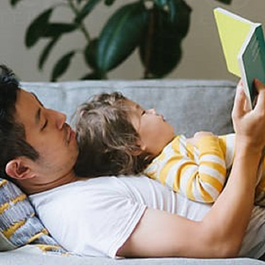 Dad daughter reading